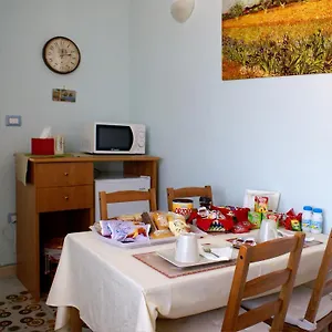 https://bed-and-breakfast-sommavesuvio.hotels-amalfi.com