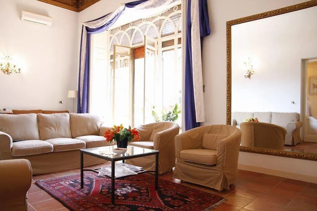 Antica Dimora Caruso Bed & Breakfast Catania 3*,